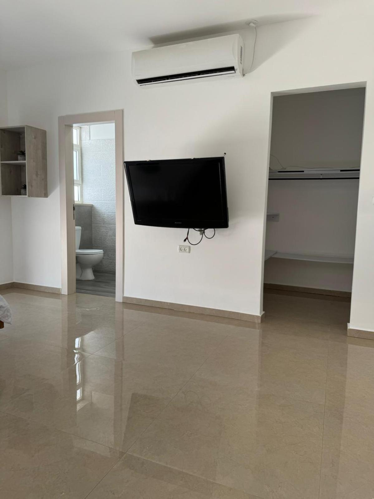 אילת Villa Oasis Reef Resort Near The Sea -רק משפחות מראה חיצוני תמונה